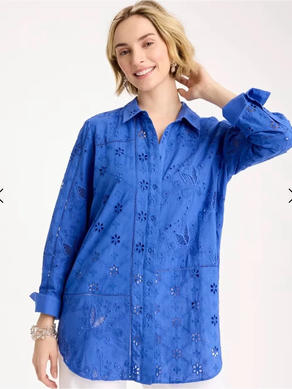 Chicos Embroidered Trapunto-Trim Tunic in Amparo Blue, Size 3 (16-18) NWOT - Picture 2 of 9